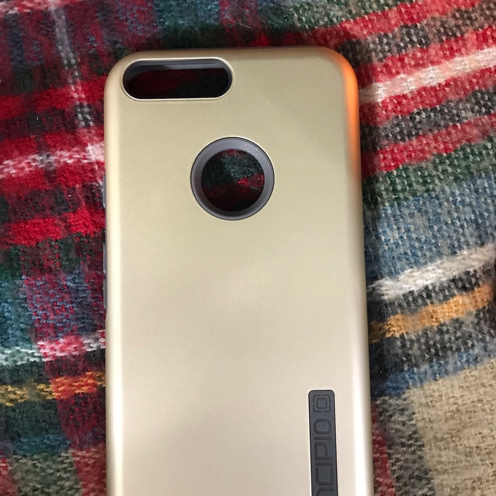 Phone case - Picture 2 of 2